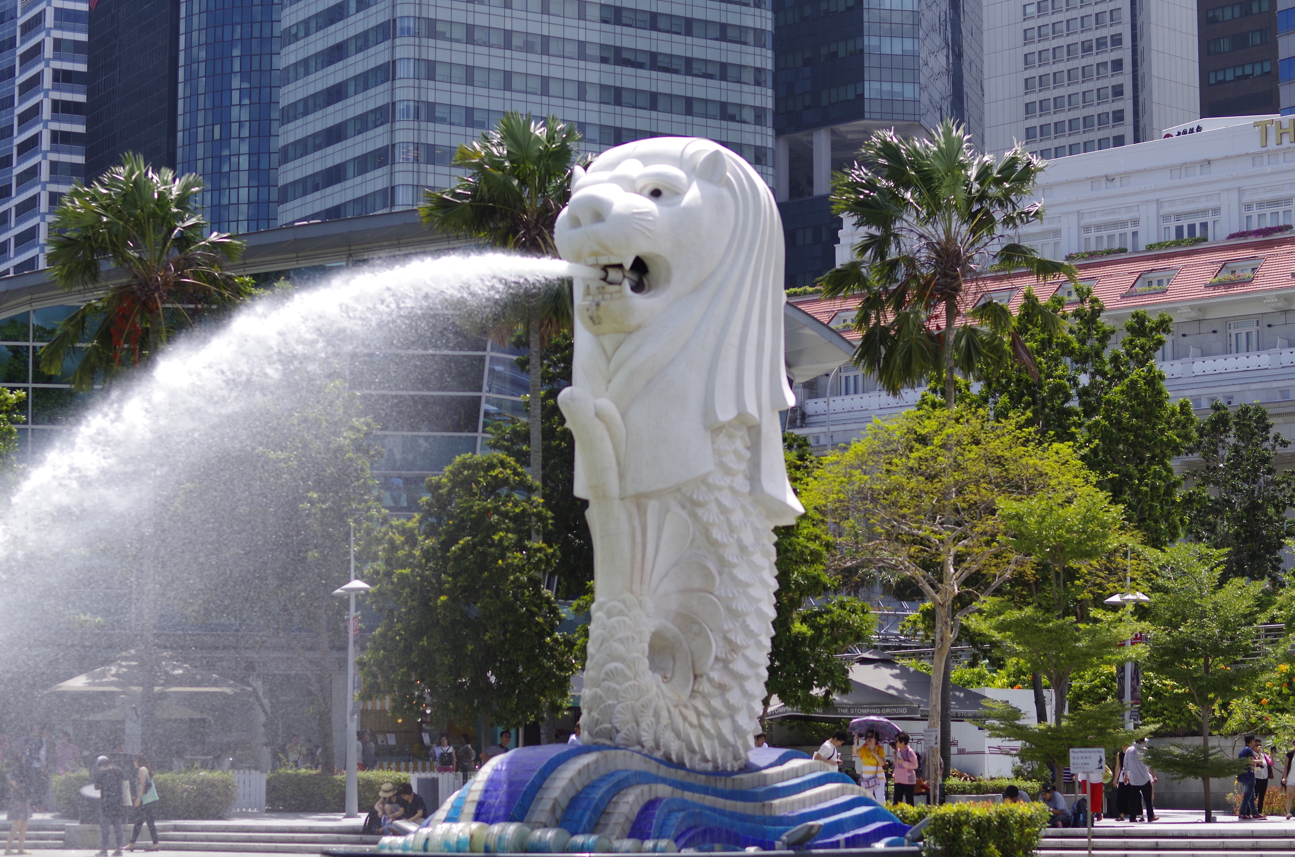 シンガポールの象徴 マーライオン と摩天楼 Su Do Journey 自分の色を探す旅